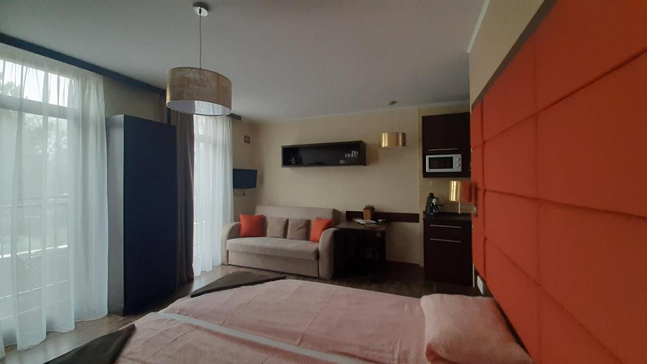4 Asz Deluxe Apartman Gyula Exteriér fotografie