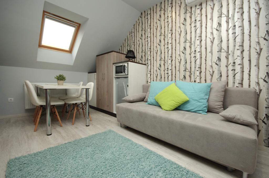 4 Asz Deluxe Apartman Gyula Exteriér fotografie